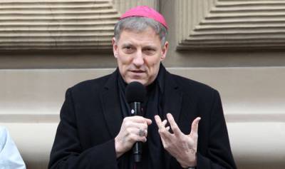 Оставим идеологию: католический архиепископ в Латвии высказался о защите однополых пар