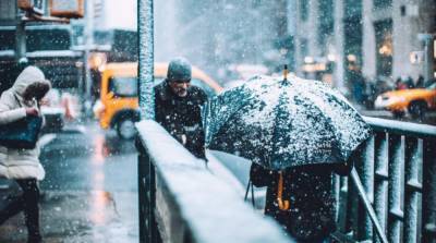 Погода в Украине: пасмурно, мокрый снег и заморозки