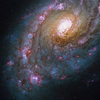NASA опубликовало незабываемые снимки с легендарного телескопа Hubble (ФОТО)