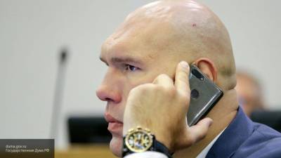 «Валуев выехал»: россияне «приняли» вызов депутата Рады на «пацанские разборки»