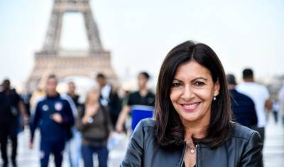 Мэрию Парижа оштрафовали за «засилье женщин» в руководстве