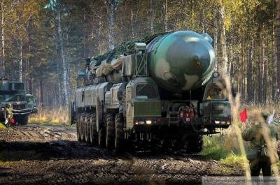 Загрузка МБР "Авангард" в ракетную шахту под Оренбургом попала на видео