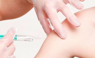 К проведению вакцинации от коронавируса, по данным газеты «Ведомости», могут подключить московские частные клиники