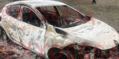 В Одесской области убили женщину-таксиста, а ее автомобиль сожгли