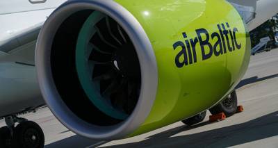 Убытки в 280 млн евро, ожидание вакцины и падения цен на билеты: глава airBaltic о кризисе