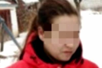 В Чебоксарах 13-летнюю девочку ограбили прямо возле ее школы