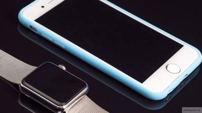 "Умные" часы Apple могут оснастить Touch ID и камерой
