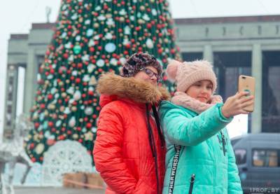 «Минскреклама»: Столица полностью будет украшена к Рождеству