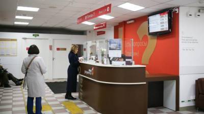 В Петербурге утвердили стандарт обслуживания горожан в МФЦ