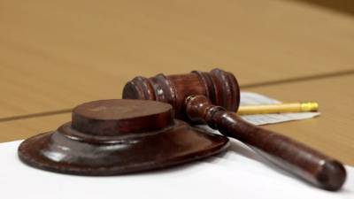 Суд признал законной меру пресечения аудитору Меню