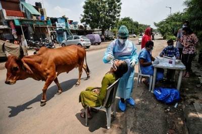 Индия является второй страной в мире по числу заболевших COVID-19, — Reuters