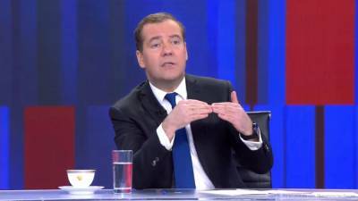 Медведев емко охарактеризовал хроническую проблему России