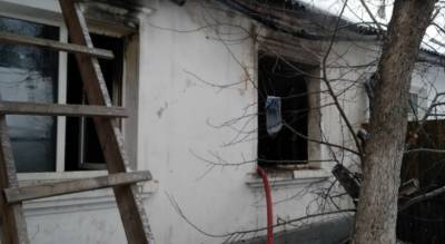 Малыша вытащили через окно: дом многодетного священника сгорел в Ярославле