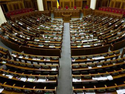 Украинский парламент обязал праздновать юбилеи гитлеровских нацистов
