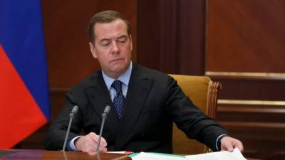 Медведев назвал хроническую проблему России