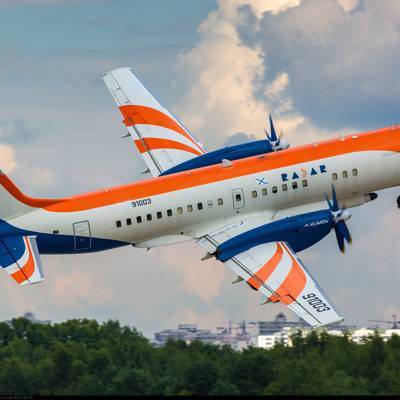Новый региональный пассажирский самолет Ил-114-300 совершил первый испытательный полет