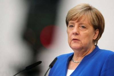Меркель заявила, что ФРГ хочет хороших стратегических отношений с Москвой
