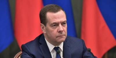 Медведев пожаловался на хронический "разнотык" в России