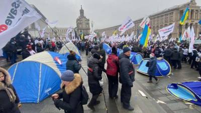В Киеве назревает «медицинский майдан»
