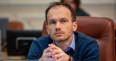 Малюське грозит до 8 лет заключения за призывы не выполнять решение КСУ по Сытнику, - Виктор Шишкин