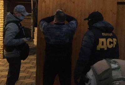 На Закарпатье полицейские разоблачили преступную группу по нелегальному перемещению лиц в страны ЕС