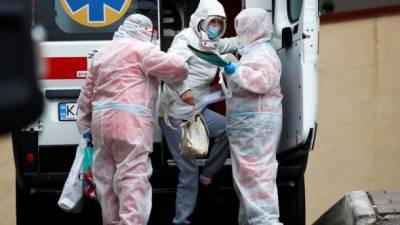 ВОЗ предупреждает о риске новых вспышек коронавируса после Нового года