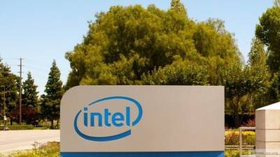 Компания Intel представила самый быстрый SSD в мире