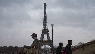 Мэрию Парижа оштрафовали за превышение числа руководящих женщин