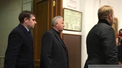 Экс-губернатор Хабаровского края Ишаев не явился в суд из-за инфаркта