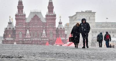 Облачная погода с небольшим снегом ожидается в Москве 17 декабря