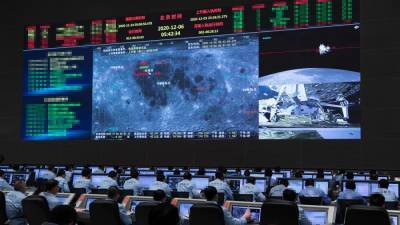 Капсула китайского космического аппарата «Чанъэ-5» приземлилась в КНР