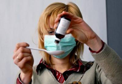 Помогают лишь антибиотики: Дерматологи предупредили об опасности масок