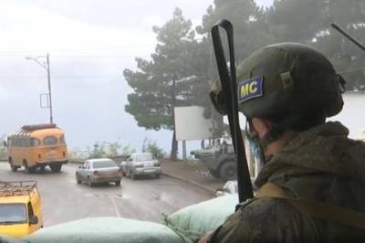 Минобороны Армении: Миротворцы РФ помогли армянским военным выйти из окружения в Карабахе