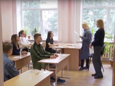 Больше 13 тысяч: зарплаты учителей в Украине вырастут
