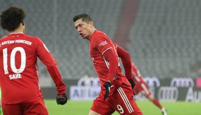Левандовски третьим в истории забил 250 голов в Бундеслиге