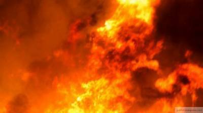 Пожар площадью 120 "квадратов" охватил аэропорт в Благовещенске