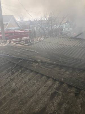В Лиманском районе 11 человек около часа тушили крупный пожар