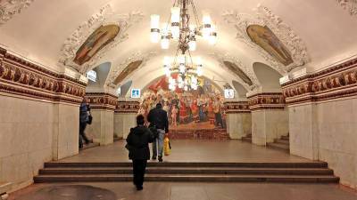 В Сети сравнили станции метро в Москве и Нью-Йорке