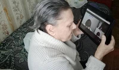 В Тюменской области одиноким пенсионерам помогут компьютерные технологии