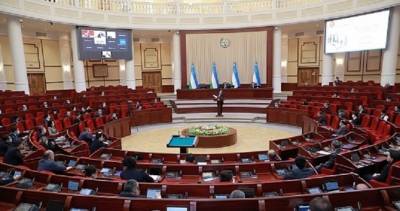 За распространение фейков в Узбекистане будут штрафовать и ограничивать свободу