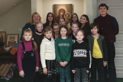 При новом храме в Соловьиной роще в Смоленске открылась воскресная школа