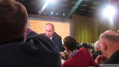 Часть представителей СМИ разместят в зале с Путиным во время конференции