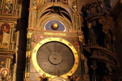 Завод «Ракета» поможет восстановить сгоревшие часы Нотр-Дама