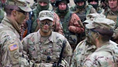 Зеленский просит Раду пустить на Украину военных НАТО в 2021 году