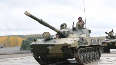 Кадры испытаний плавающего танка "Спрут-СДМ1" в Черном море опубликовали в Сети