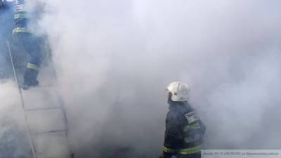 Жилой дом в центре Красноярска охватил огонь