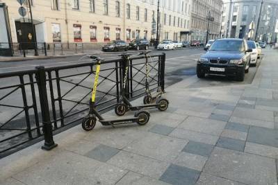 В Петербурге оборудуют специальные места для парковки электросамокатов