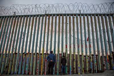 В США рассказали о возможности сэкономить на строительстве стены с Мексикой