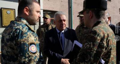 Министр обороны Армении отправился в Сюник