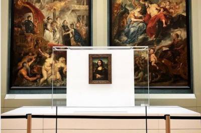 "Свидание" с "Моной Лизой": Лувр продал возможность увидеть картину без стекла за 80 тысяч евро